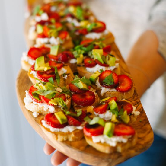 Strawberry Avocado Bruschetta