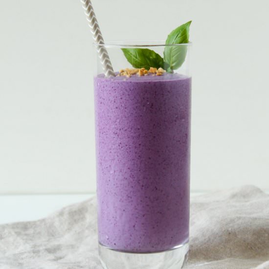 Blueberry Basil Cheesecake Smoothie