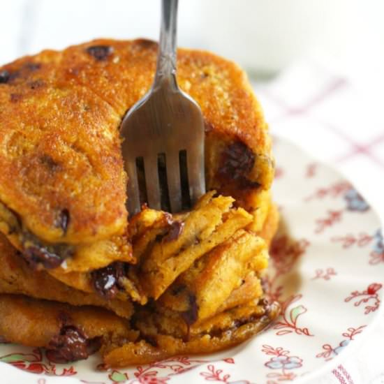 Pumpkin Chocolate Chip Pancakes