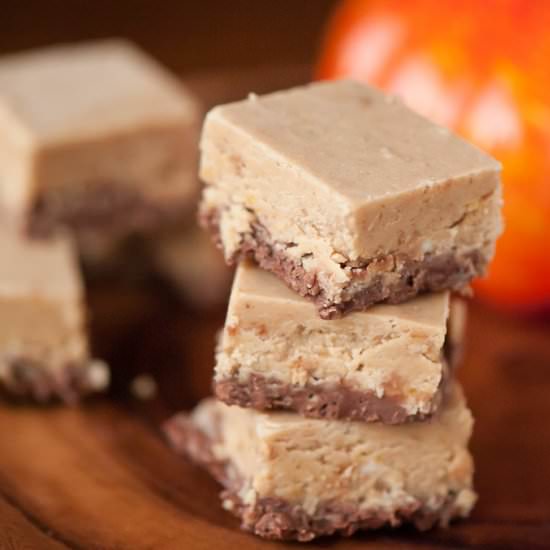 Pumpkin Chocolate Crunch Fudge