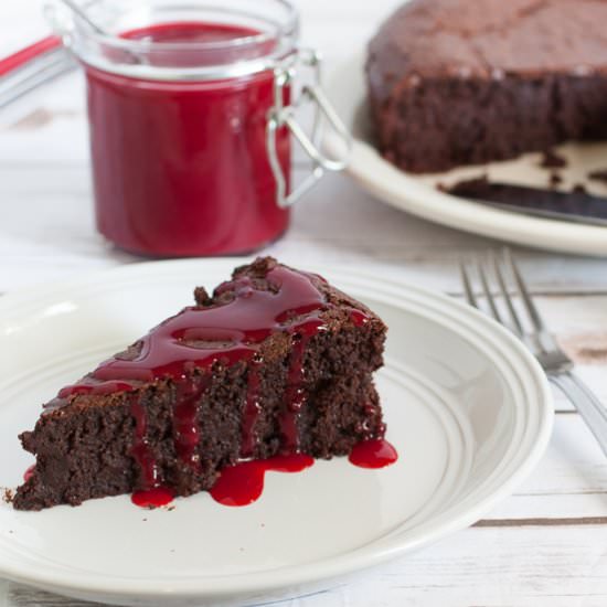 Decadent Flourless Chocolate Cake