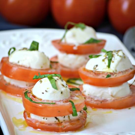Caprese Salad Tower Little Bites