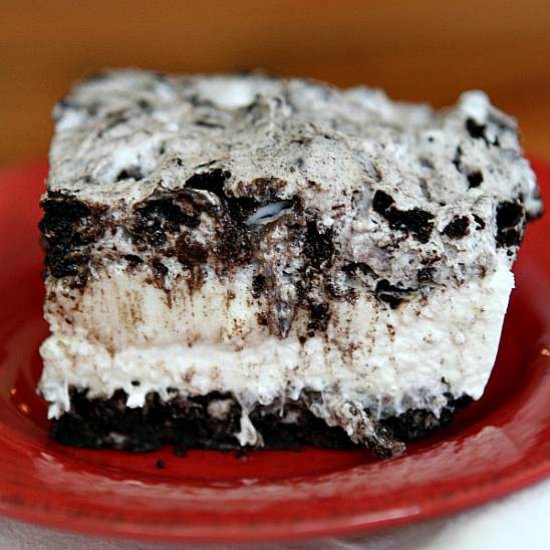 No Bake Oreo Cheesecake Bars
