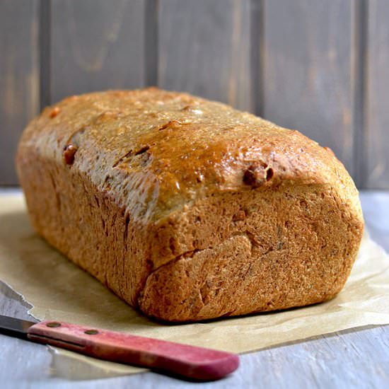 Oats Bread with Maple & Walnuts