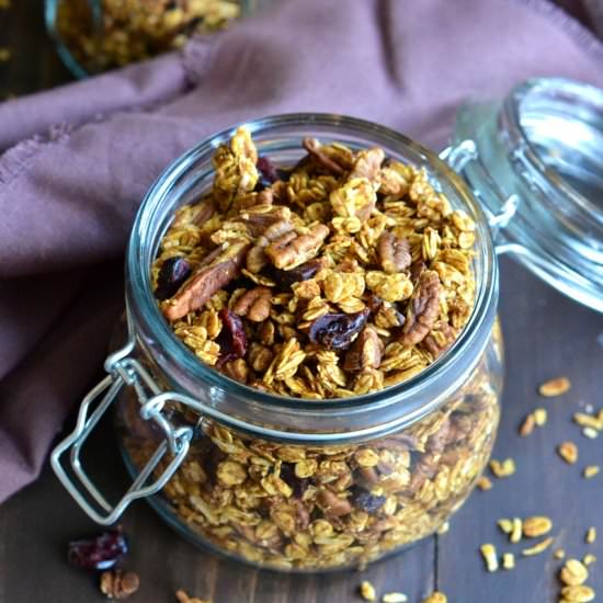 Easy Pumpkin Granola
