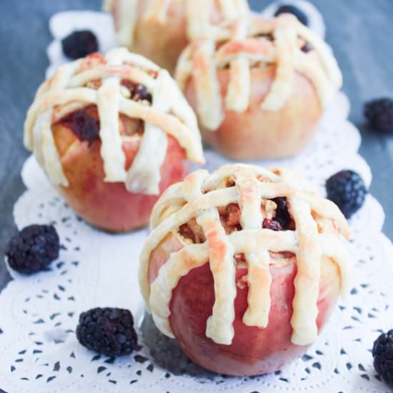 Apple Pie Stuffed Apples