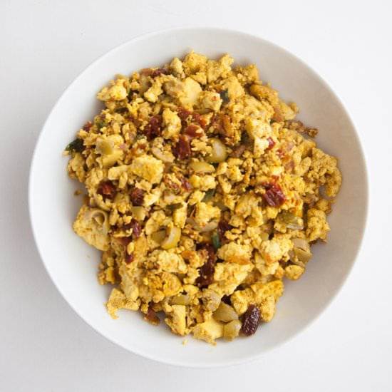 Mediterranean Tofu Scramble