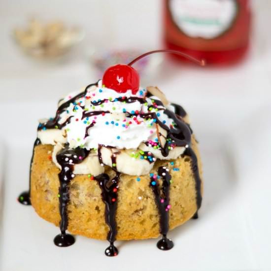 Mini Banana Split Cake