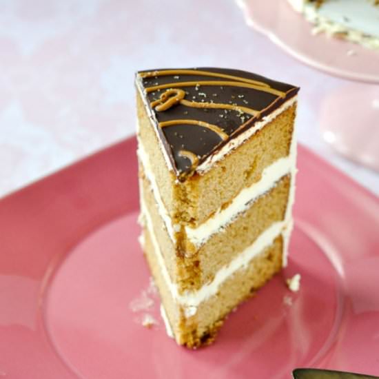 Biscoff Chocolate Drip Cake