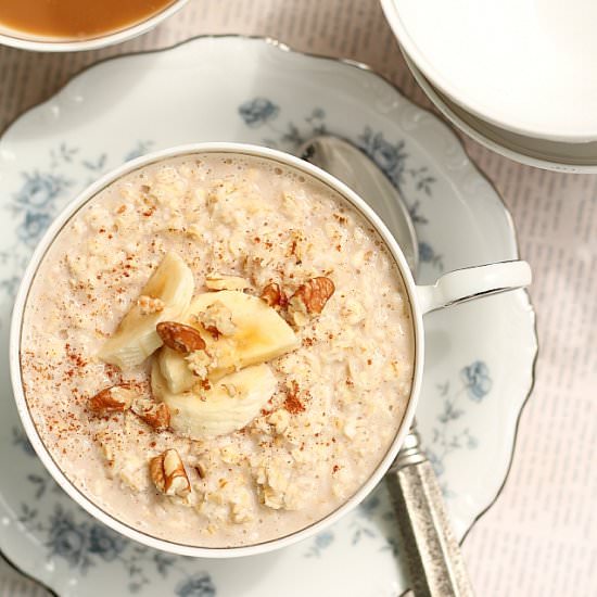 Creamy Cashew Milk Oatmeal