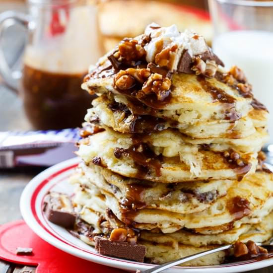 Snickers Pancakes