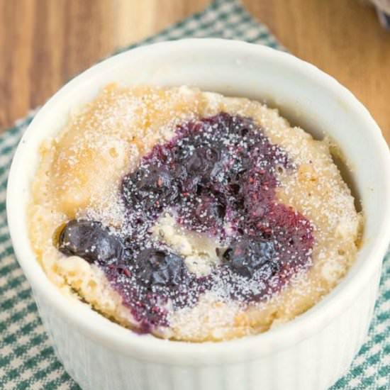 Healthy 1 minute blueberry muffin