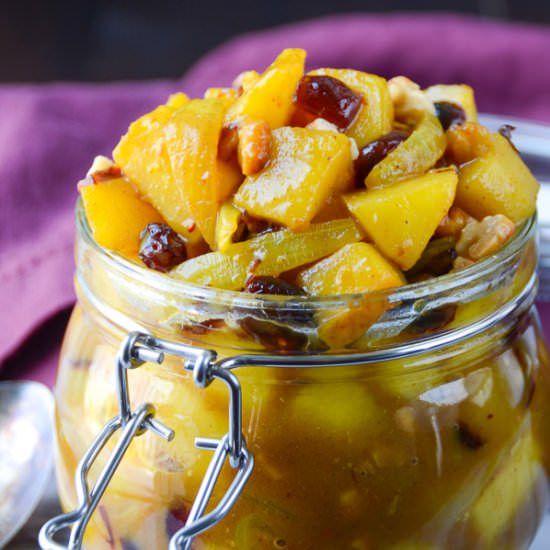 curried apple walnut chutney