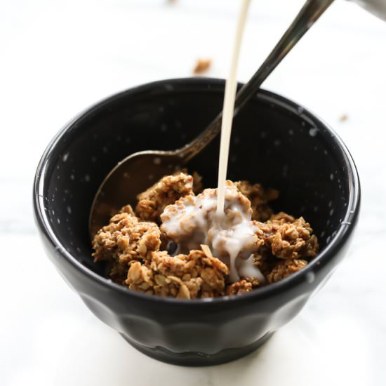 Peanut Butter Maca Granola Clusters