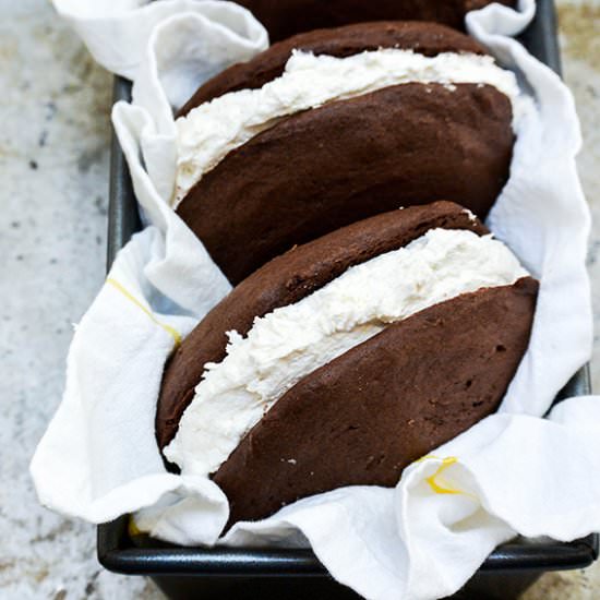 Classic Whoopie Pies