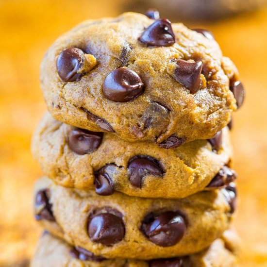 Soft Pumpkin Chocolate Chip Cookies