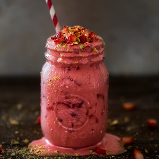Frozen Strawberry Lassi