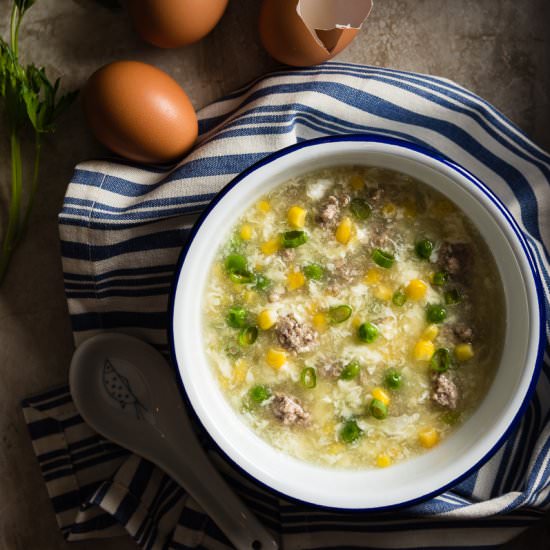 Traditional Egg Drop Soup (鸡蛋玉米羹)