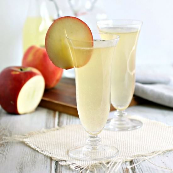 Apple Gin Fizz