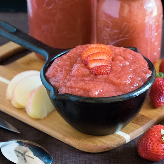 Homemade Strawberry Applesauce