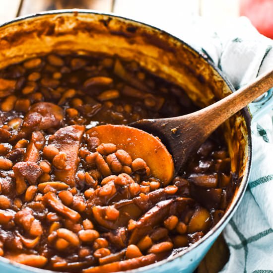 Sweet Apple Bourbon Baked Beans