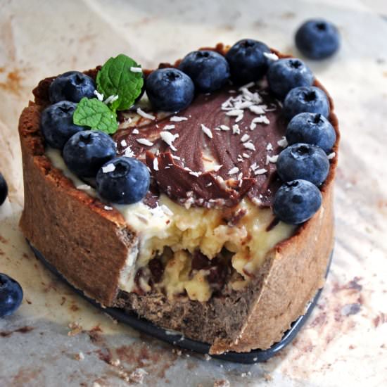 Mini Blueberry and Chocolate Tart