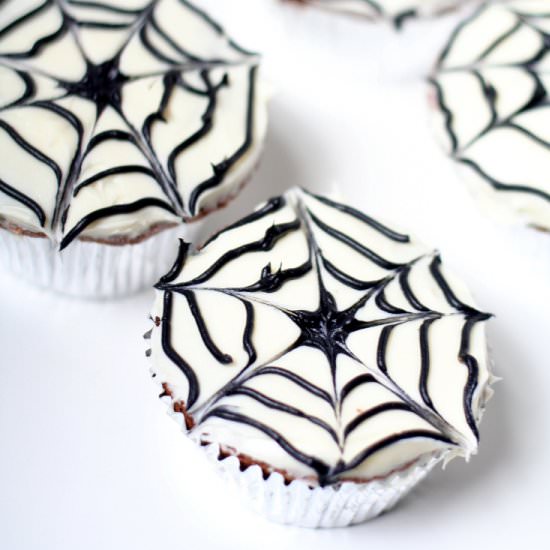 Spiderweb Cupcakes