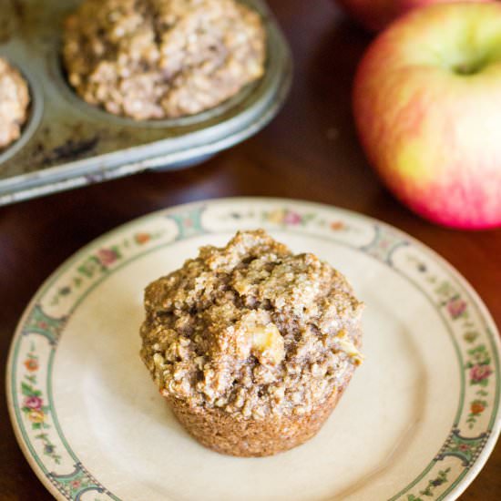 Apple Cinnamon Oatmeal Muffins