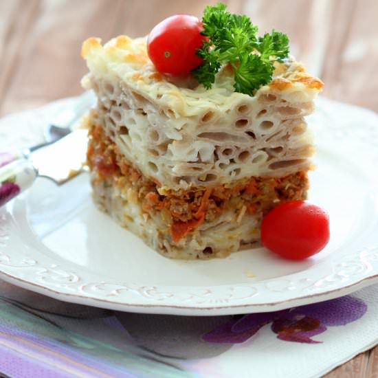 Baked Macaroni with Beef and Leeks