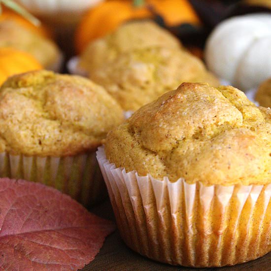 Sugar-Topped Pumpkin Muffins