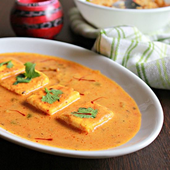 Creamy Curry With Cottage Cheese