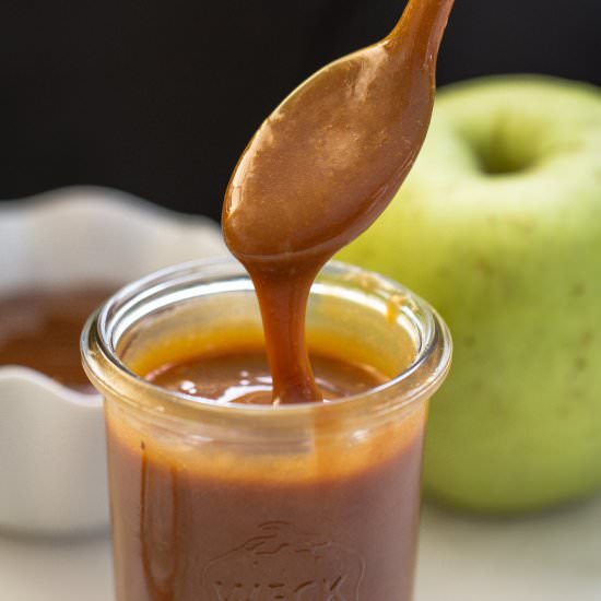 Easy Homemade Caramel Sauce