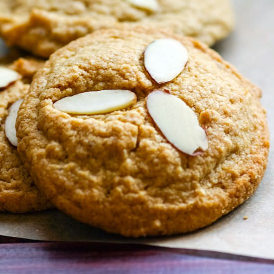 Cinnamon Spice Almond Sugar Cookies