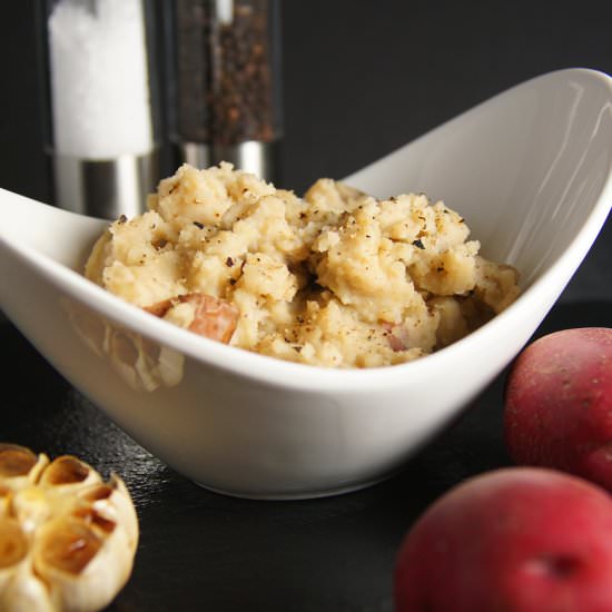 Slow Cooker Garlic Mashed Potatoes