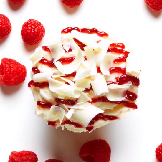 Raspberry White Chocolate Cupcakes