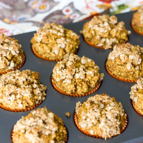 Pumpkin Spice Oatmeal Muffins
