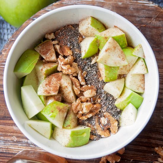 Apple Cinnamon Yogurt Bowl