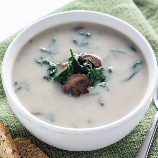 Creamy Mushroom Spinach Soup