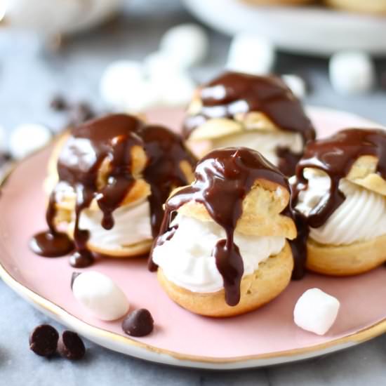 hot fudge sundae profiteroles