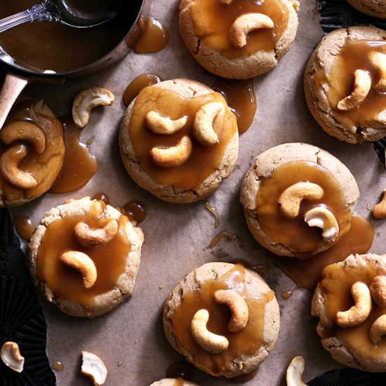 Cashew Caramel Cookies