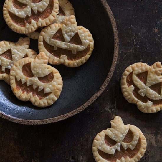 Jack-o-Lantern Pumpkin Hand Pies