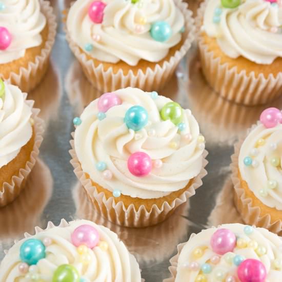 Classic Vanilla Buttercream Icing