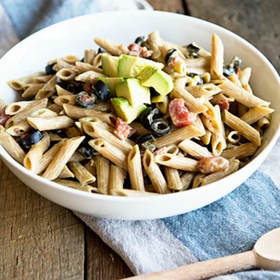 Pasta with Avocado Cream Sauce