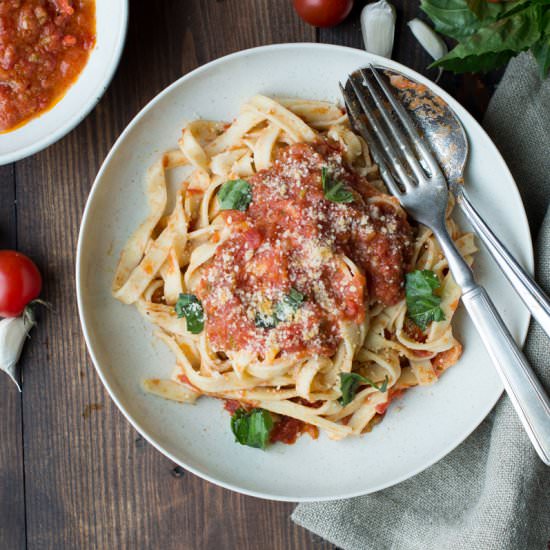 15 Minute Tomato Sauce