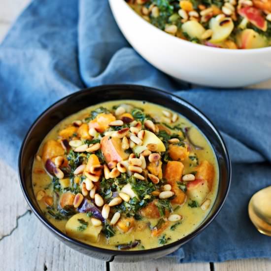 Vegan Sweet Potato Soup with Kale