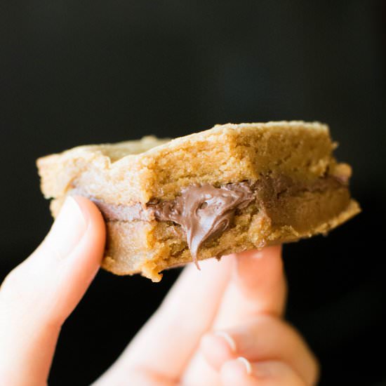 Nutella-Stuffed Peanut Butter Bars