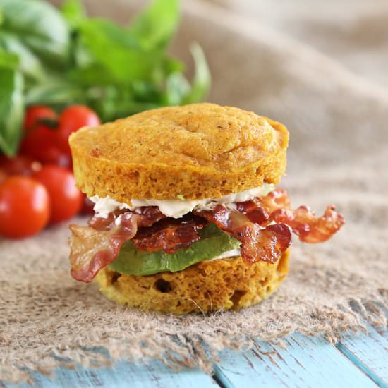 Quick Pesto Mug Muffin