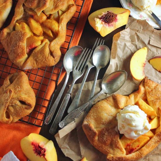 Open Face Peach Pies