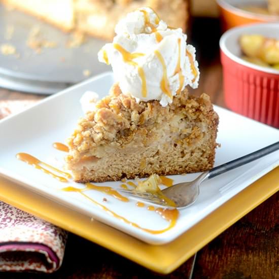 Apple Streusel Cake