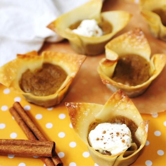 Mini Wonton Pumpkin Pie Cups